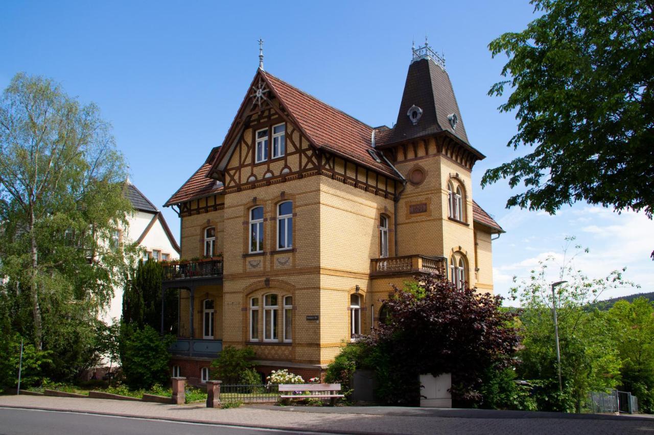 Ferienwohnung Hufelandstern Bis 7 Personen - Mit E-Ladesaeule! バート・ヴィルドゥンゲン エクステリア 写真
