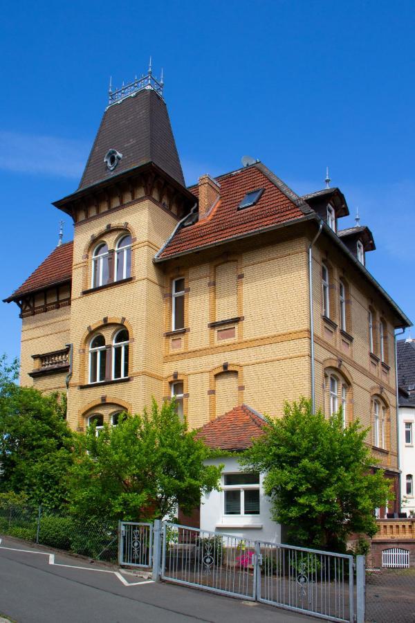 Ferienwohnung Hufelandstern Bis 7 Personen - Mit E-Ladesaeule! バート・ヴィルドゥンゲン エクステリア 写真